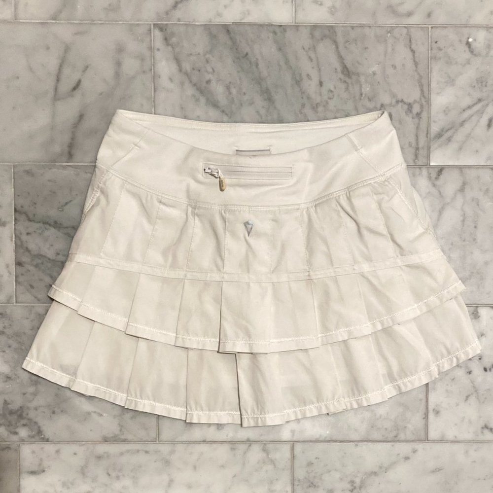 White, Ivivva Skirt, Size 12